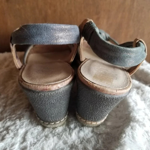 Donald J Pliner Metal Wedge Sandals Slingback  9.5 - Picture 7 of 10